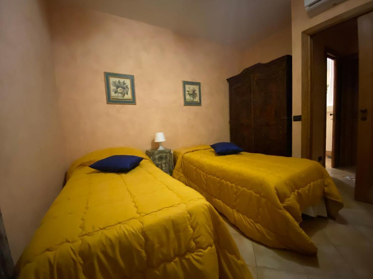 Il Colle Del Rustico Bed & Breakfast อากริเจนโต ภายนอก รูปภาพ