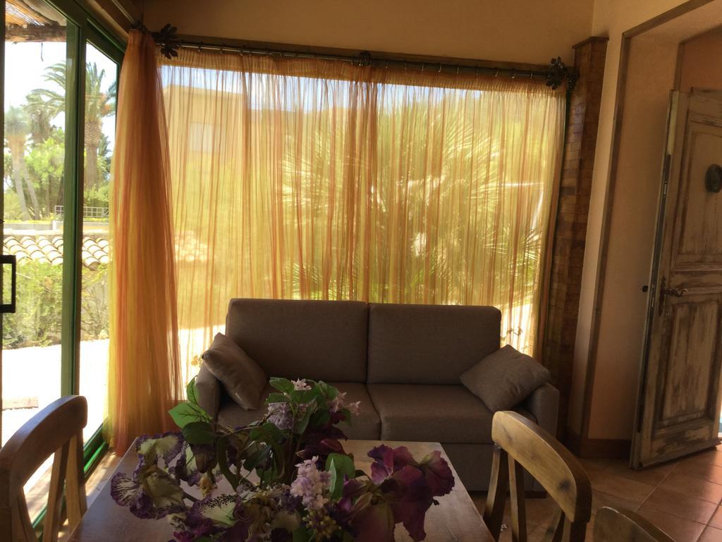 Il Colle Del Rustico Bed & Breakfast อากริเจนโต ภายนอก รูปภาพ
