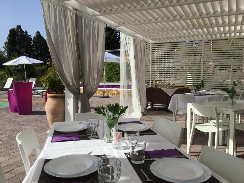 Il Colle Del Rustico Bed & Breakfast อากริเจนโต ภายนอก รูปภาพ